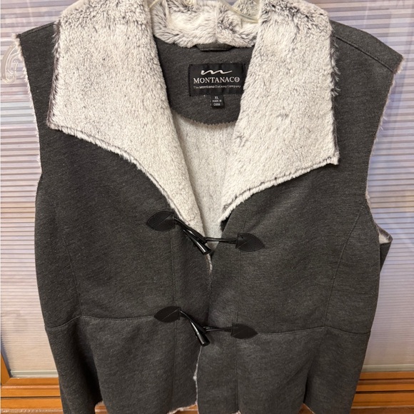 Montanaco Jackets & Blazers - Women's Gray Faux Fur Vest